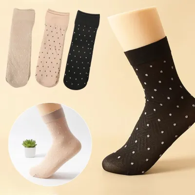 Women's Lovely Dot Breathable Socks